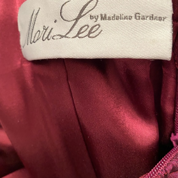 Mori Lee formal gown - Picture 3 of 9